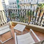 Lovely Apartment Next To The Beach